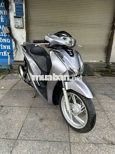Honda SH 125 2018 mới 90% Bstp chính chủ