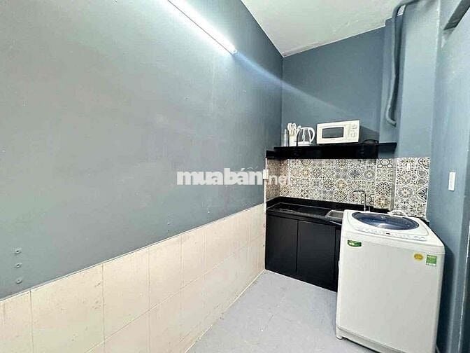 Cho Thuê Căn Hộ 1pn Tách Bếp Rộng Thoáng Full NT Ngay Ký Con Quận 1