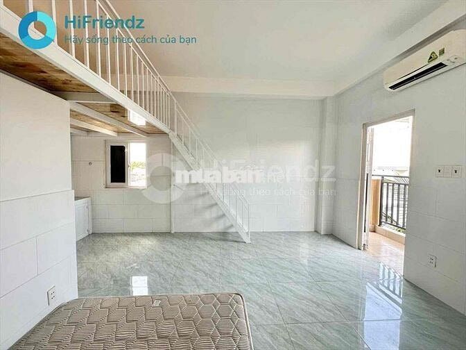 Cho Thuê Duplex Full Nội Thất Cửa Sổ Trời Ban Công ở được 4 người 3 xe