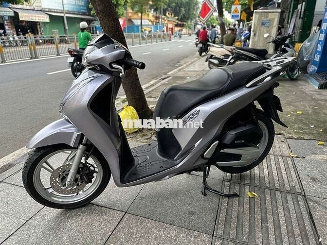 Honda SH 125 2018 mới 90% Bstp chính chủ