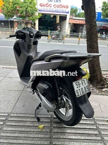 Honda SH 125 2018 mới 90% Bstp chính chủ