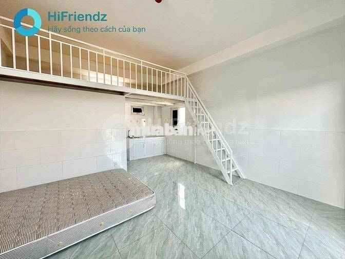 Cho Thuê Duplex Full Nội Thất Cửa Sổ Trời Ban Công ở được 4 người 3 xe