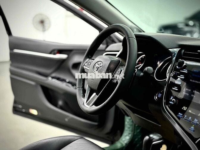 🧨 Toyota Camry 2.5Q 2020 siêu lướt 19.000km 🧨