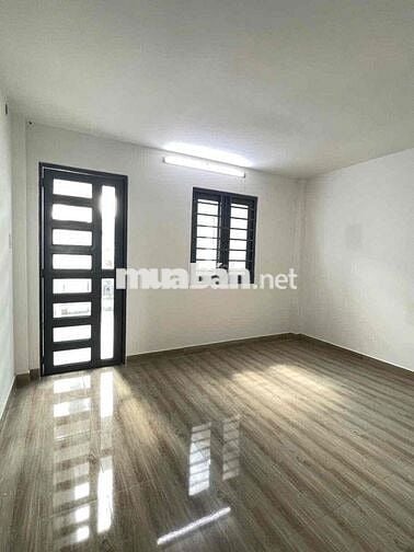CHO THUÊ NHÀ MỚI XE HƠI ĐẬU HOẶC VÔ NHÀ