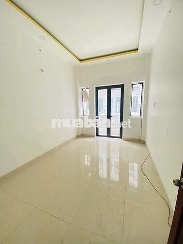 Kẹt vốn kinh doanh bán nhà mặt tiền đường nội bộ