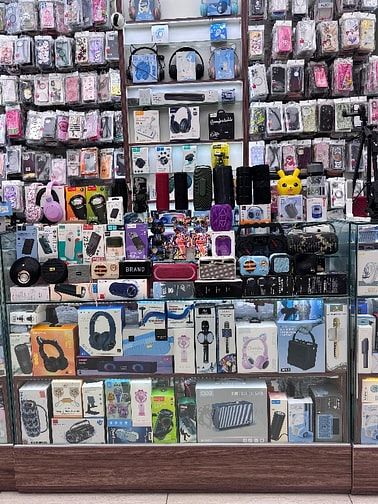 tuyển nhân viên siêu thị Team chúng mình đang cần NHÂN VIÊN NỮ bán hàn