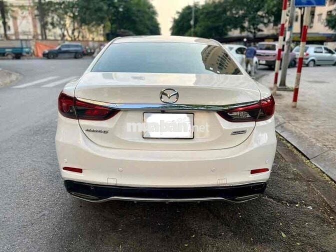 Mazda 6 2017 2.0L Premium - 97000 km