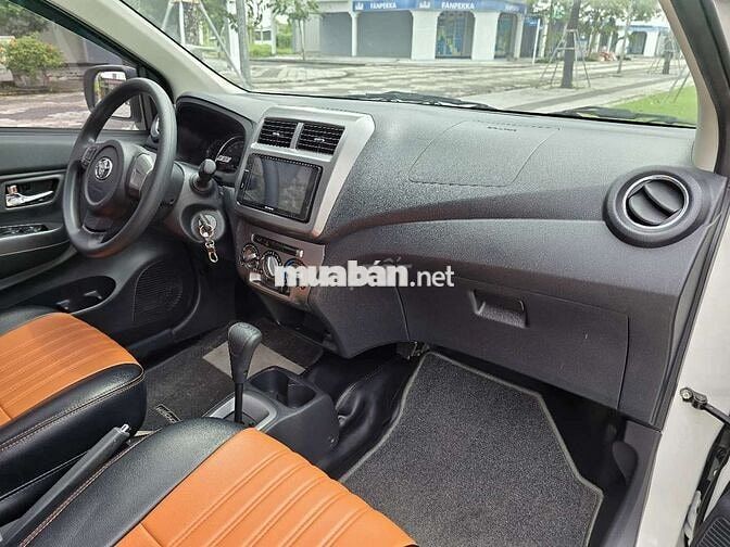 WIGO 2018 1.2G TỰ ĐỘNG - 32000 km