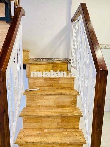 NHÀ GẦN CHUNG CƯ PICITY. TRỆT LẦU 2PN 2WC. ĐƯỜNG XE HƠI
