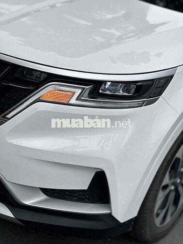 Kia Carnival 2022 2.2D Luxury 8chỗ mới chạy 11.000