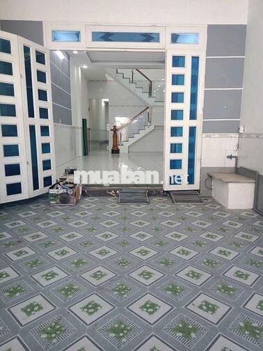 Nhà 3pn sân ô tô 4,5x20m có 3wc hẻm ô tô thông