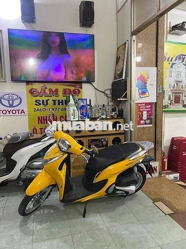 cầm đồ bán thanh lý rẻ xe zin đẹp 2024 đi ít