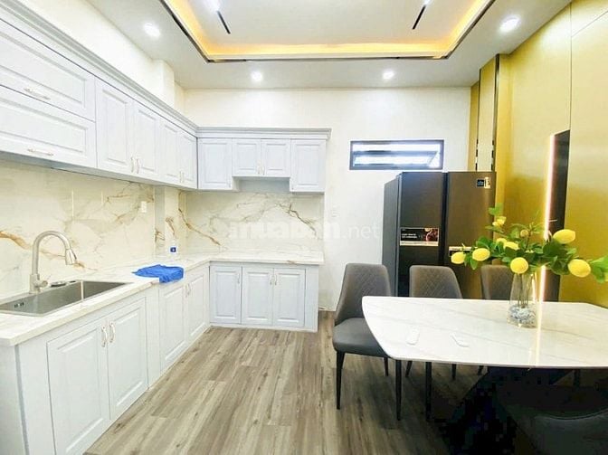 Chủ Ngợp Nợ Bán Nhanh Nhà Q1 60m2/3ty400. Pháp lý chuẩn Hẻm 6m xe hơi