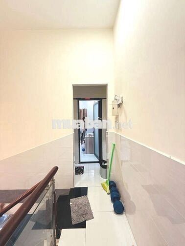 Bán Gấp! Nhà 2 Tầng 52 m2 Hẻm 1 Sẹc Thông Lâm Văn Bền Chỉ Hơn 3 Tỷ TL