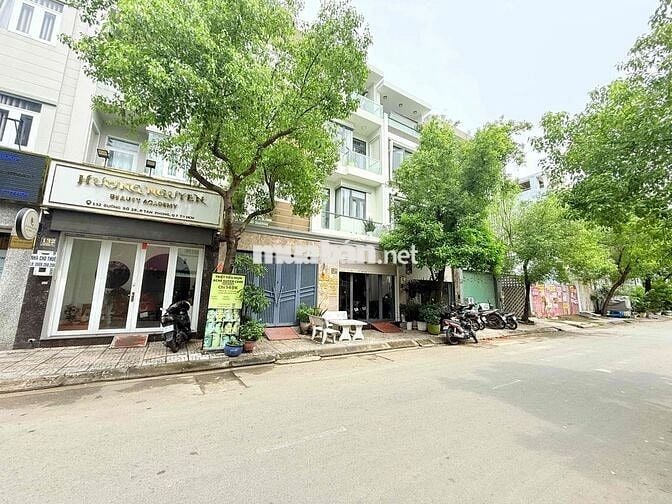 CHO THUÊ NHÀ TÂN QUY ĐÔNG, TRỆT 2 LẦU, 4x18M, FULL NT, 25 TRIỆU