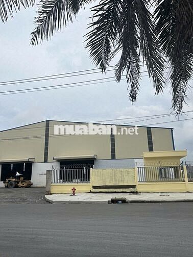 Cho thuê kho 400 triệu,50mx 90m mặt tiền Quốc Lộ 1A,Tân Túc,Bình Chánh