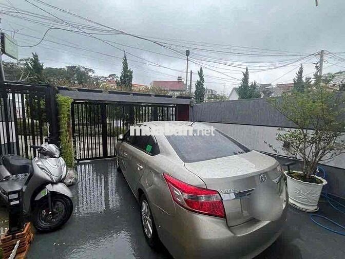Gia Đình bán gấp nhà mới TT Đà Lạt