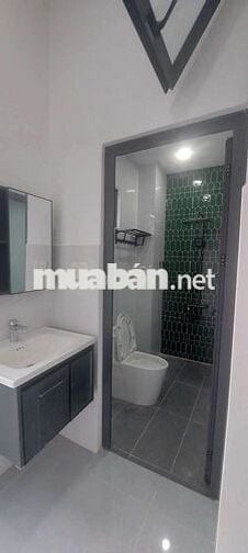 Bán nhà mới sạch đẹp có sổ hồng riêng