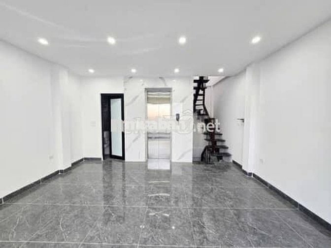 BÁN NHÀ HOÀNG HOA THÁM  – NHÀ MỚI 5 TẦNG THANG MÁY – SỔ ĐỎ HOA KHÔI