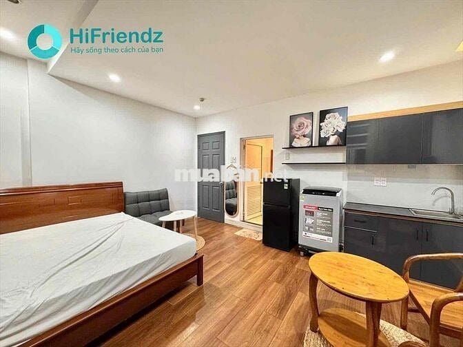 Cho thuê Căn Hộ Full nội thất - Mặt tiền đường lớn - Thang máy