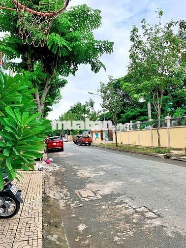 CHO THUÊ STUDIO GIÁ SINH VIÊN Ở QUẬN 7 SÁT LOTTE ĐỦ TIỆN NGHI AN NINH