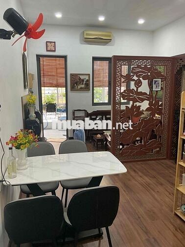 Bán CC 120E/11 Đinh Tiên Hoàng