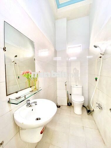 CĂN HỘ FULL NT BAN CÔNG THUẬN TIỆN QUA GÒ VẤP