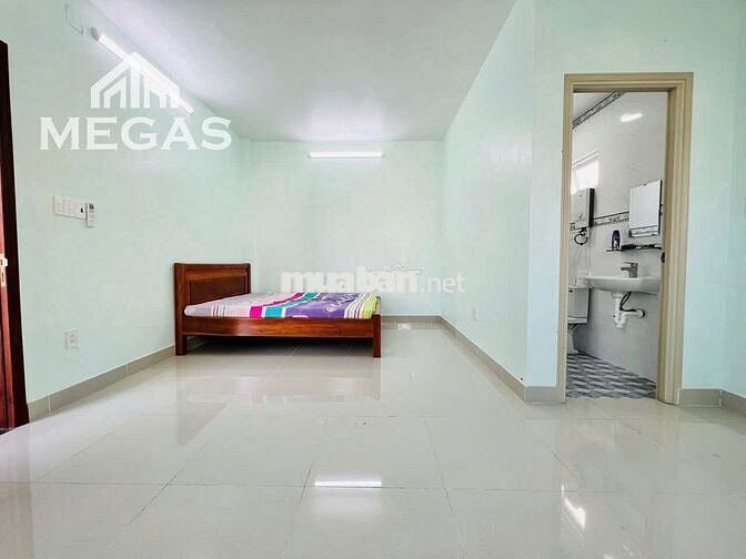 phòng BAN CÔNG, CỬA SỔ MỚI 100% NGAY CẦU RẠCH CÂY, VÕ VĂN KIỆT