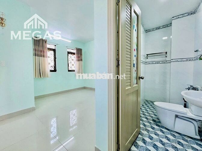 phòng BAN CÔNG, CỬA SỔ MỚI 100% NGAY CẦU RẠCH CÂY, VÕ VĂN KIỆT