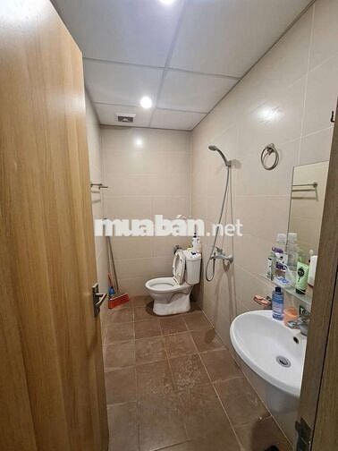 CHO THUÊ CĂN HỘ VIỆT HƯNG–3 NGỦ CHỈ 10 TRIỆU/THÁNG. phòng ngủ rộng rãi