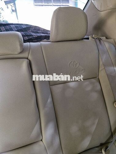 Toyota Vios E 2019 số sàn 5 chỗ màu xám