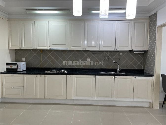 Bán CHCC Imperia Q2, SH, đặc biệt free xe hơi (115m,3pn giá 9,5ty)