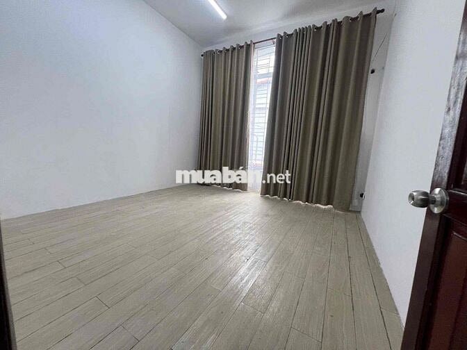 Nhà Hẻm 5M Tân Sơn Nhì.DT:4 X 15 Tret Lầu 2PN 2WC