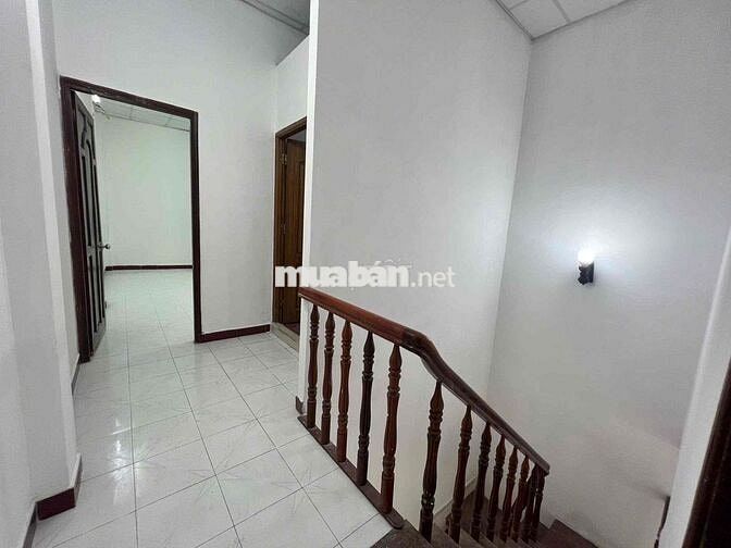 Nhà Hẻm 5M Tân Sơn Nhì.DT:4 X 15 Tret Lầu 2PN 2WC