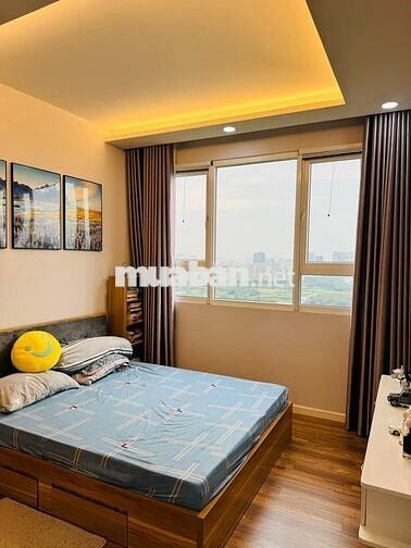 Bán căn View hồ bơi 2ty600 2 phòng