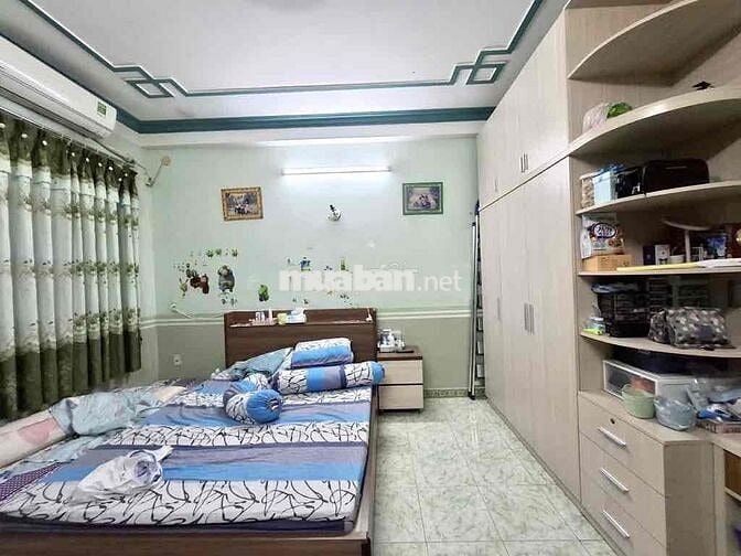 Nhà 4Tầng BTCT sát đường số 18, Phường 8, Gò Vấp, 5x17  Giá Tốt