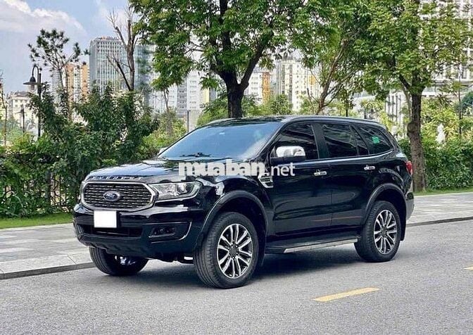 Ford Everest Titanium 2.0L AT 4x2 sx 2020 siêu đep