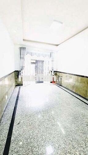 70 triệu/m2 nhà 4 tầng 4 phòng ngủ giá 4 tỷ 6 Thống Nhất Phường 15 GV