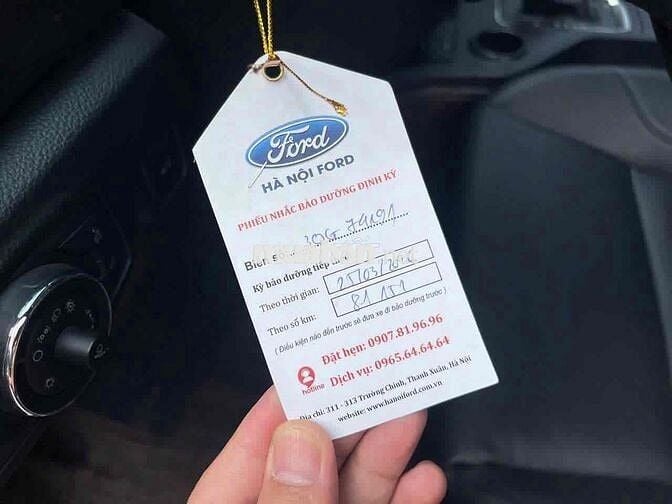 Ford Everest Titanium 2.0L AT 4x2 sx 2020 siêu đep