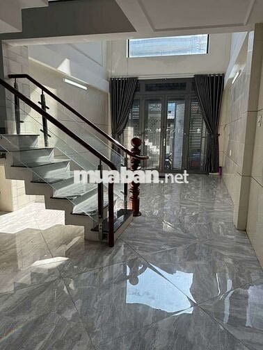 Nhà 815/ Hương Lộ 2 4x14 3lầu 5 phòng 5tỷ950 triệu hẻm 5m thông