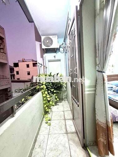 Nhà 4Tầng BTCT sát đường số 18, Phường 8, Gò Vấp, 5x17  Giá Tốt