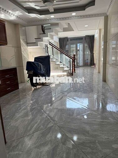 Nhà 815/ Hương Lộ 2 4x14 3lầu 5 phòng 5tỷ950 triệu hẻm 5m thông