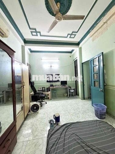 Nhà 4Tầng BTCT sát đường số 18, Phường 8, Gò Vấp, 5x17  Giá Tốt