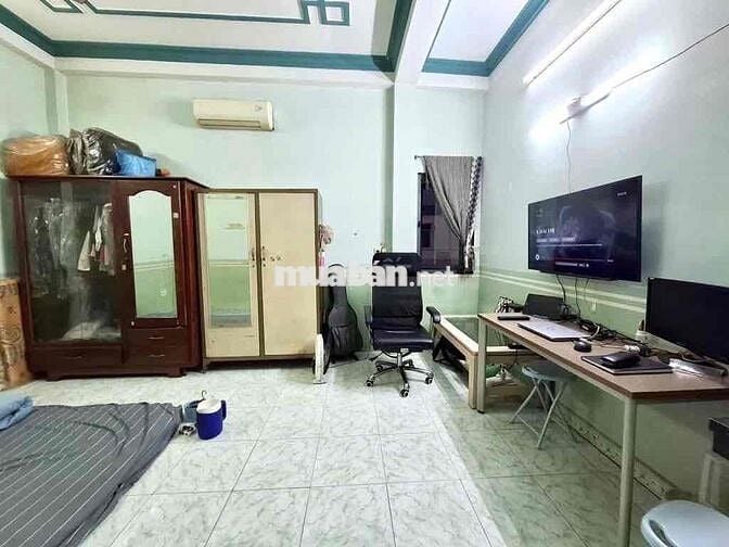 Nhà 4Tầng BTCT sát đường số 18, Phường 8, Gò Vấp, 5x17  Giá Tốt