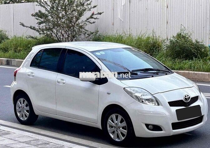 Toyota Yaris 1.3AT sx 2010 nhập Nhật siêu đẹp