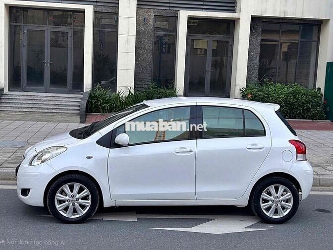 Toyota Yaris 1.3AT sx 2010 nhập Nhật siêu đẹp