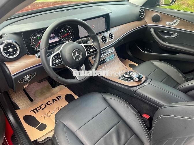 Mercedes E200 2019 - công ty xuất hoá đơn cao