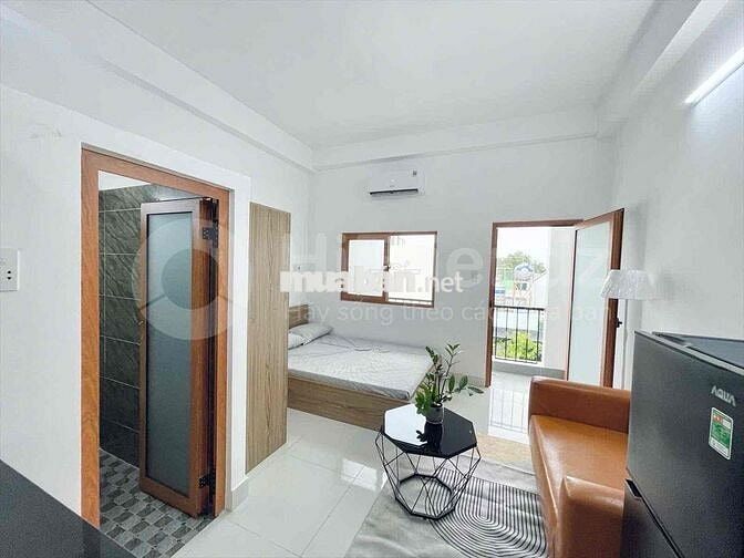 STUDIO BAN CÔNG FULL NỘI THẤT NGAY CHỢ HẠNH THÔNG TÂY