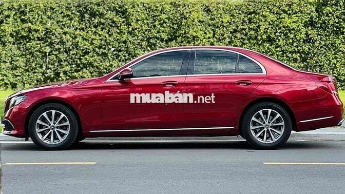 Mercedes E200 2019 - công ty xuất hoá đơn cao