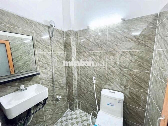 STUDIO BAN CÔNG FULL NỘI THẤT NGAY CHỢ HẠNH THÔNG TÂY